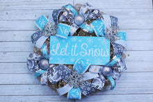 Load image into Gallery viewer, &quot;Let it snow&quot; winter wreath
