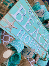 Load image into Gallery viewer, Beach house Wreath
