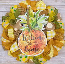 Load image into Gallery viewer, Pineapple Wreath
