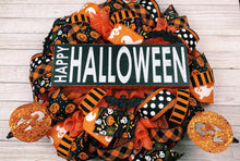 Load image into Gallery viewer, Halloween Pumpkin wreath
