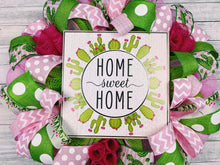 Load image into Gallery viewer, Home sweet home cactus wreath
