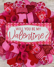 Load image into Gallery viewer, Be my valentine wreath
