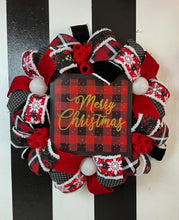 Load image into Gallery viewer, Plaid Christmas wreath
